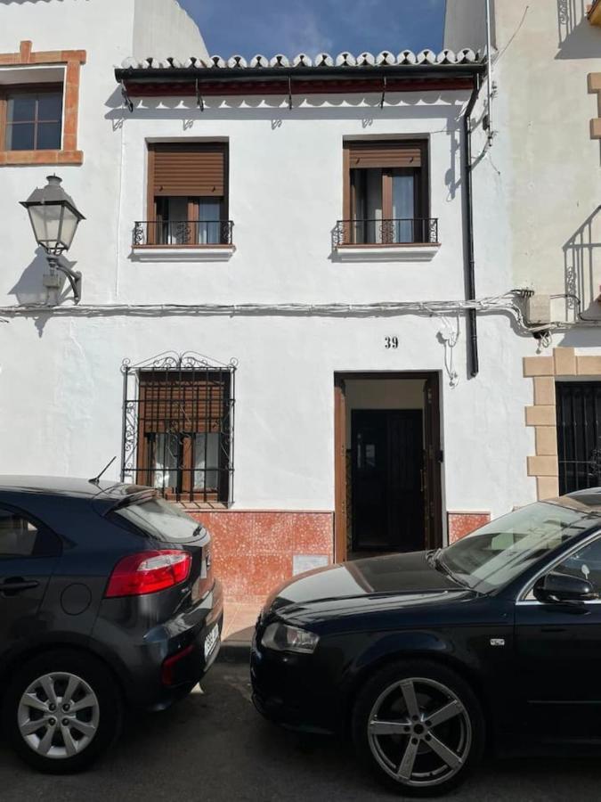 Villa Cozy Town House With Terrace And Free Wifi Ronda Esterno foto