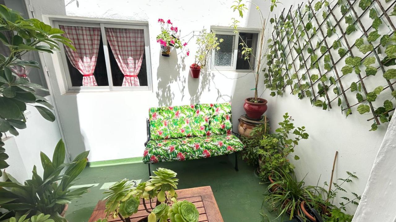 Villa Cozy Town House With Terrace And Free Wifi Ronda Esterno foto
