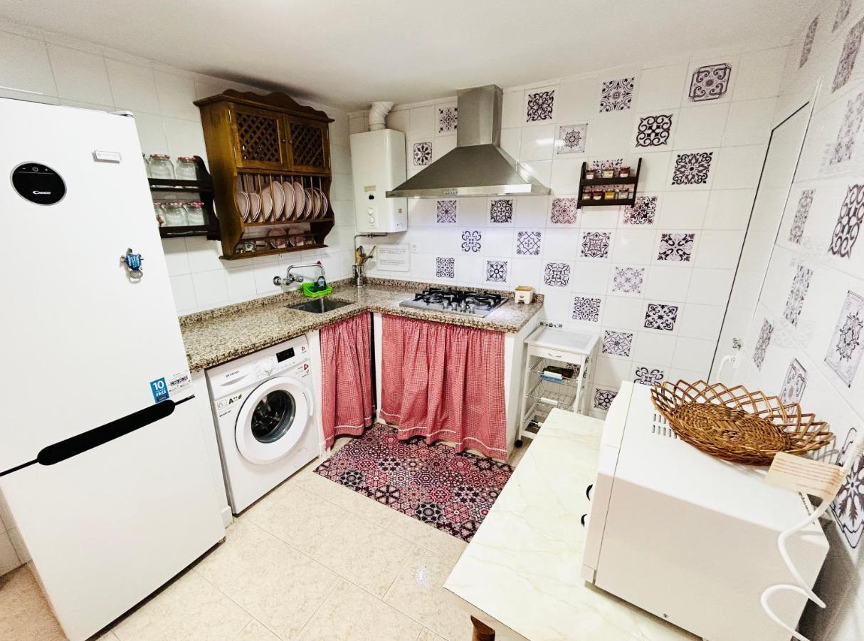Villa Cozy Town House With Terrace And Free Wifi Ronda Esterno foto